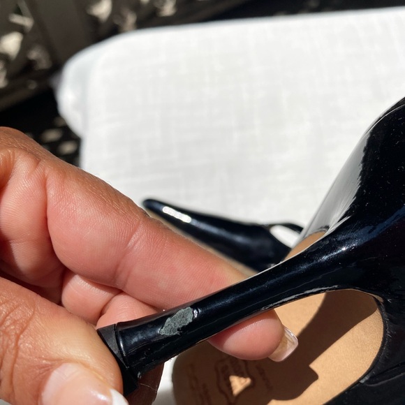 AUTHENTIC JIMMY CHOO PATENT LEATHER HEELS - Picture 6 of 9